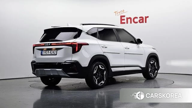 Kia The New Seltos 2023 Белый из Кореи