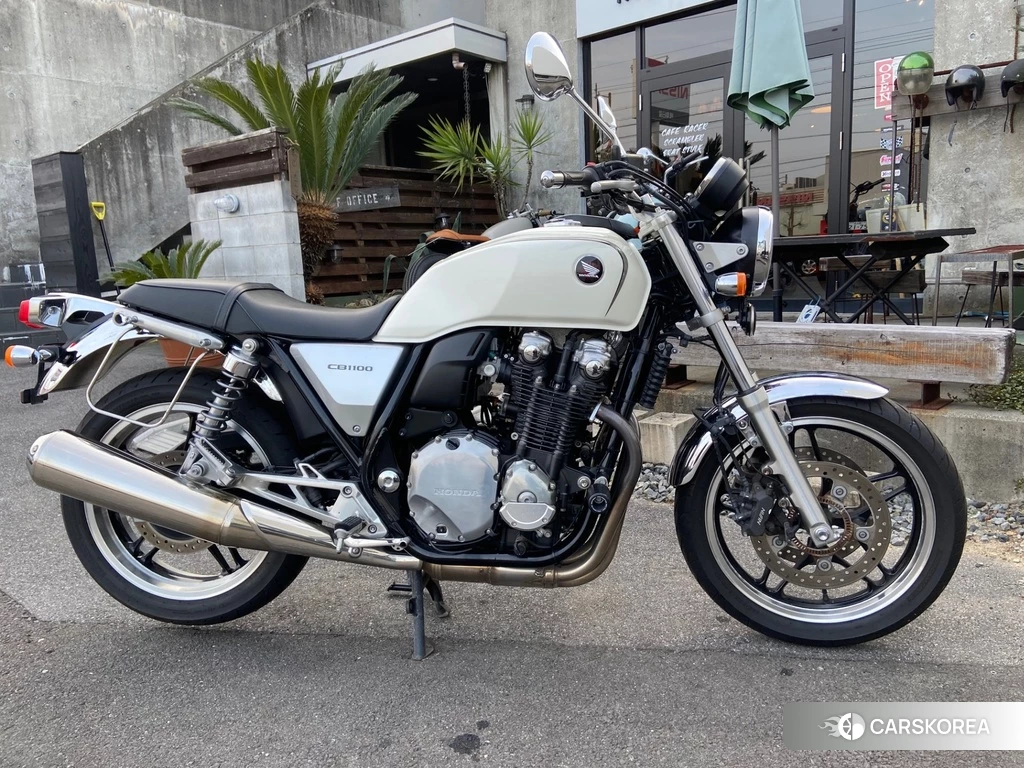 Проданный Honda CB1100 ABS 2011 из Японии, фото 2