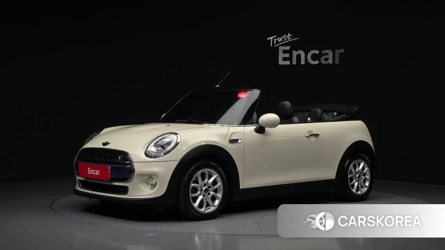 Mini Cooper Convertible 2018 Жемчужный цвет из Кореи
