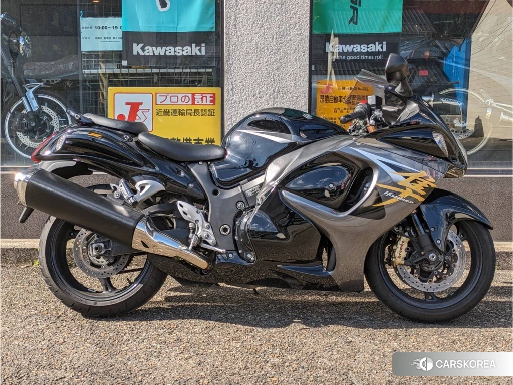 Проданный Suzuki GSX1300R HAYABUSA 2014 из Японии