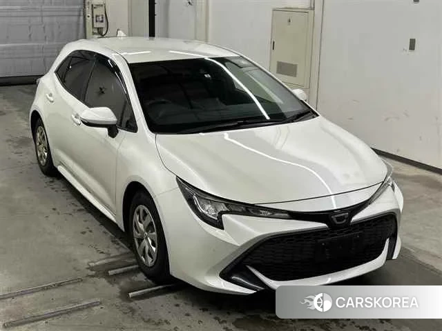 Toyota Corolla Hatchback 2018 из Японии