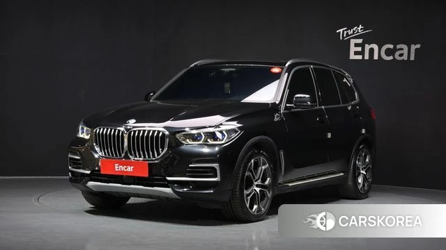 BMW X5 (G05) 2023 Черный из Кореи