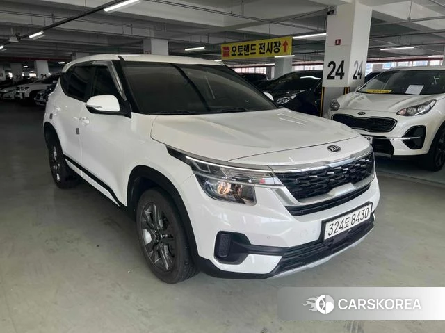 Kia Seltos 2020 Белый из Кореи