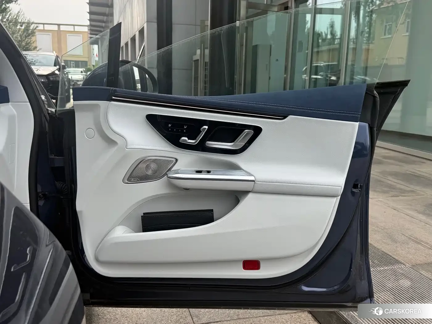 Mercedes-Benz EQE 2025 Синий из Китая