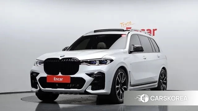 BMW X7 (G07) 2022 Белый из Кореи