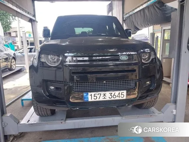 Land Rover Defender (L663) 2020 Зеленый из Кореи