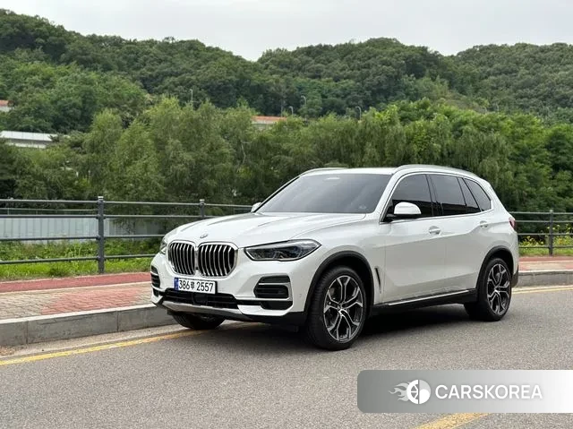 BMW X5 (G05) 2023 Белый из Кореи