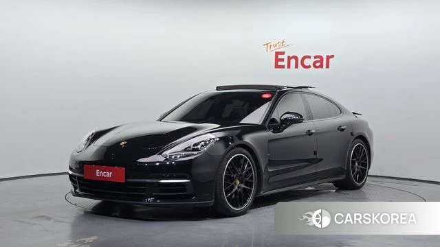 Porsche Panamera (971) 2020 Черный из Кореи