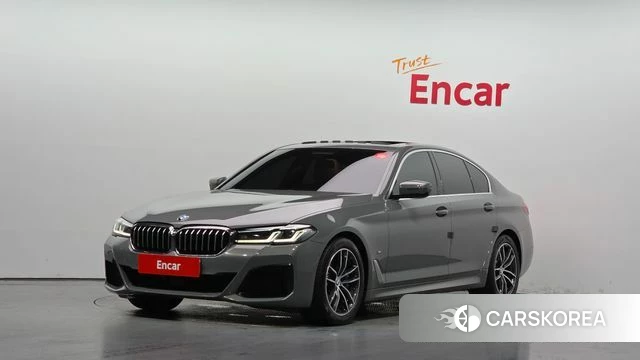 BMW 5 Series (G30) 2022 Серый из Кореи