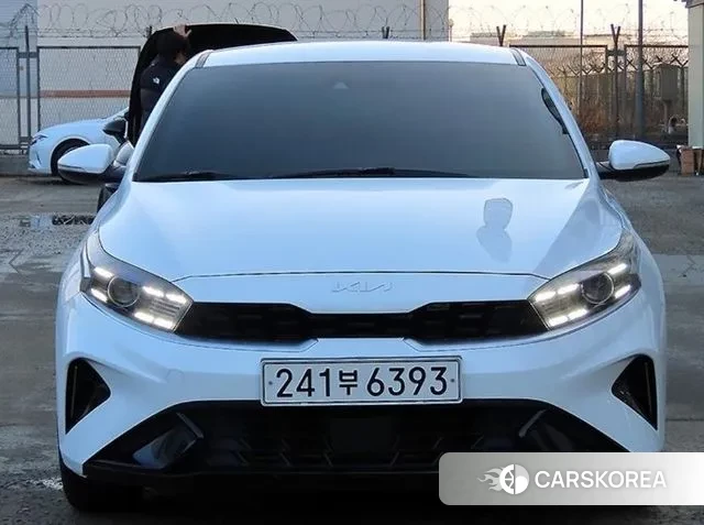 Kia The New K3 2nd generation 2021 Белый из Кореи