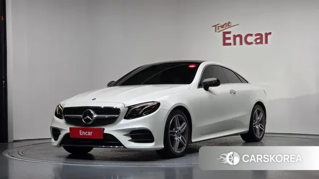 Mercedes-Benz E-Class W213 2019 Белый из Кореи