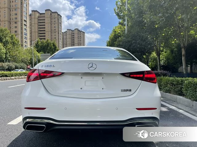 Mercedes-Benz Class C 2024 Белый из Китая