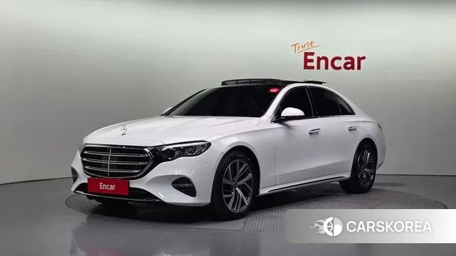 Mercedes-Benz E-Class W214 2024 Белый из Кореи