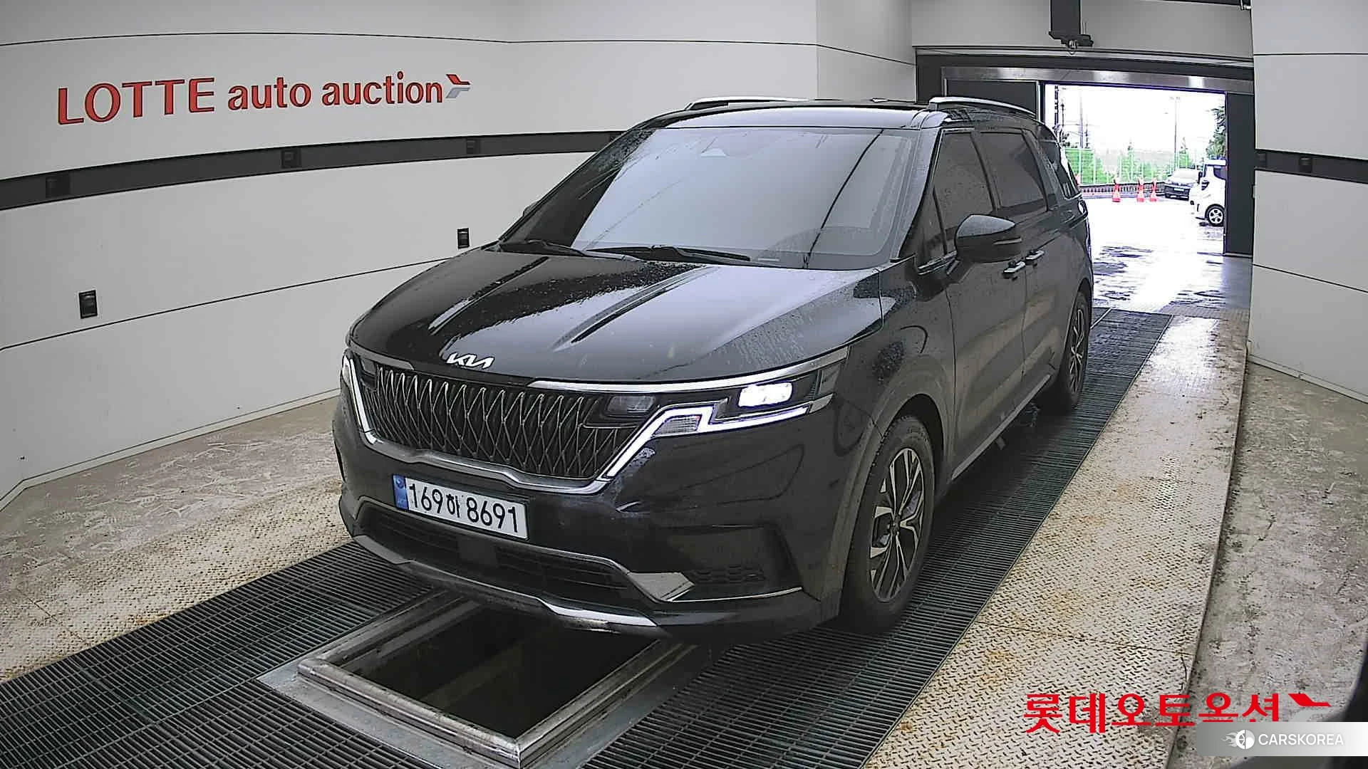 Kia Carnival 2023 Aurora Black Pearl из Кореи