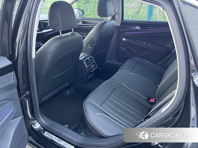 Volkswagen Passat 2022 Черный из Китая