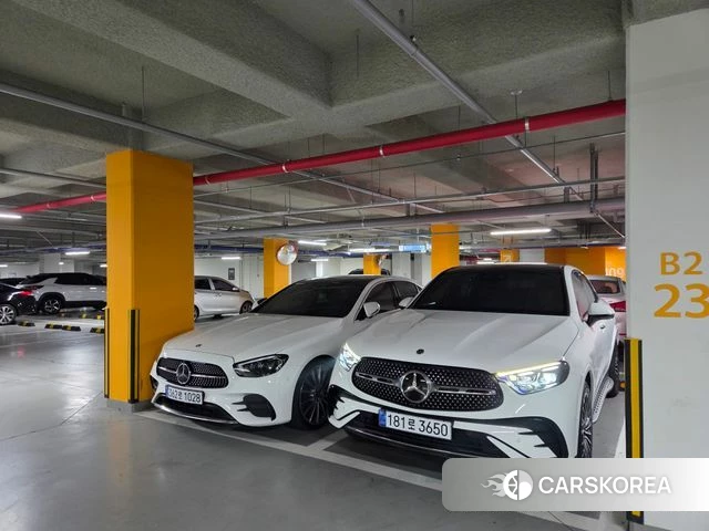 Mercedes-Benz GLC-Class X254 2025 Белый из Кореи