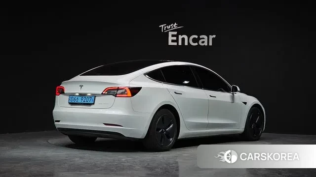 Tesla Model 3 2020 Белый из Кореи