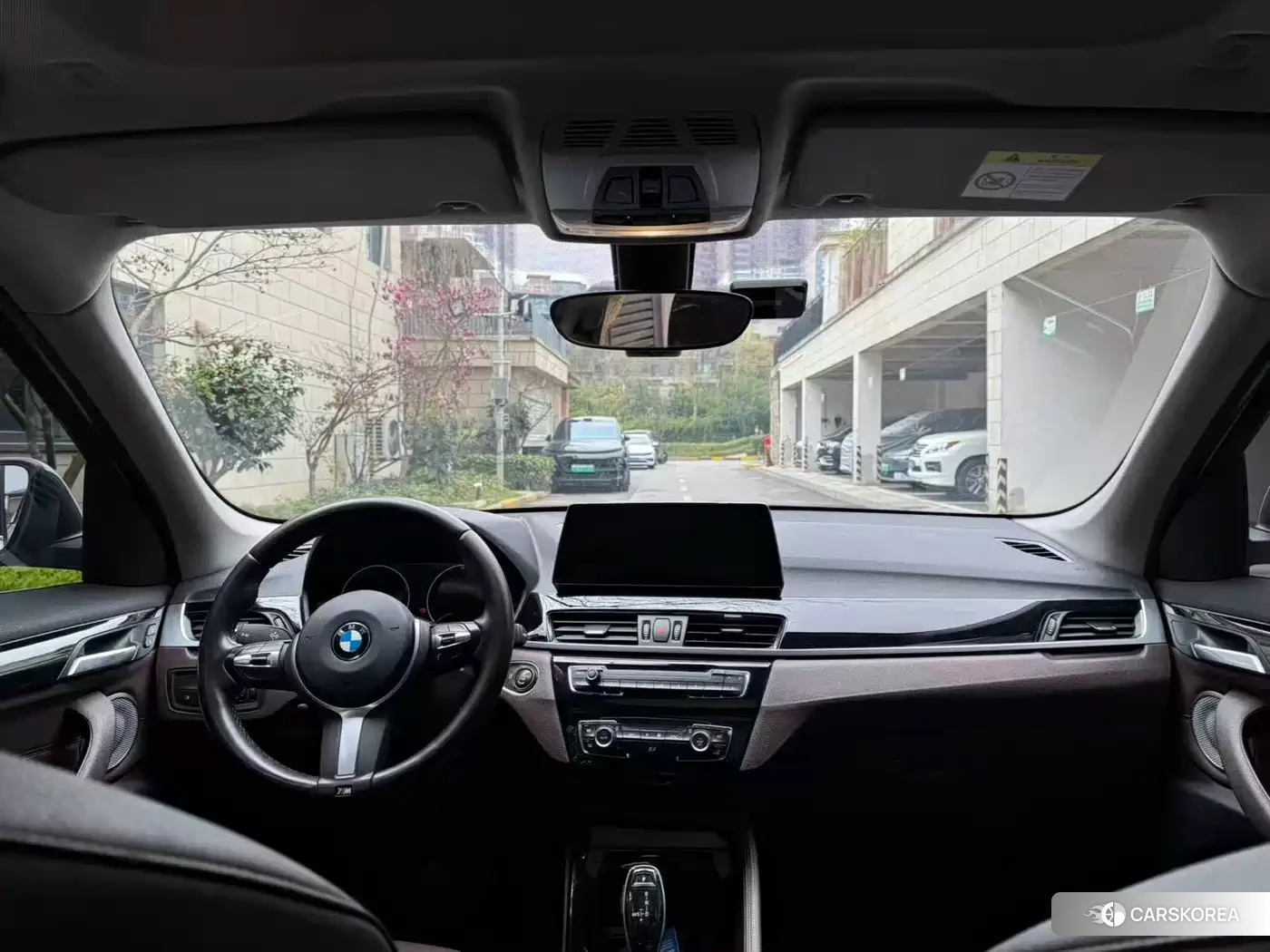 BMW X1 2022 Белый из Китая, фото 2