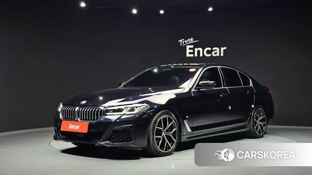 BMW 5 Series (G30) 2021 Черный из Кореи