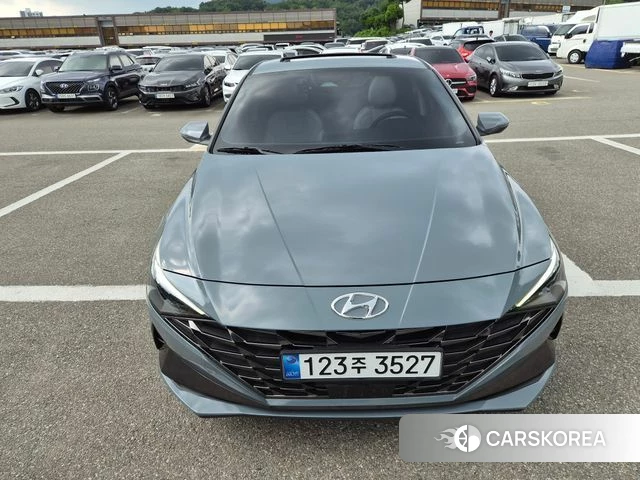 Hyundai Avante (CN7) 2023 Цвет галактики из Кореи