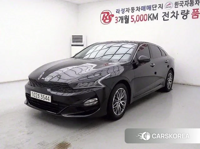 Kia K5 3rd generation 2022 Темно-зеленый из Кореи