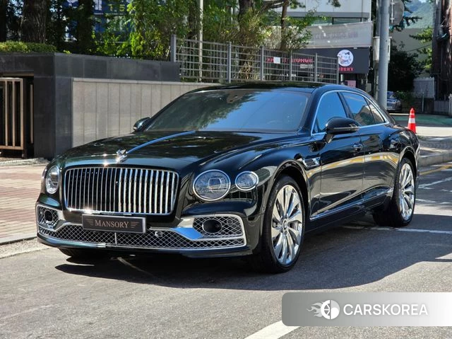 Bentley Flying Spur 3rd Generation 2021 Темно-зеленый из Кореи