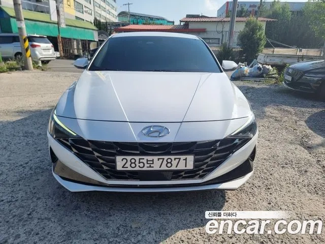 Hyundai Avante (CN7) 2021 Белый из Кореи
