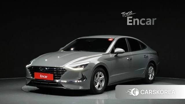 Hyundai Sonata (DN8) 2019 Серебристо-серый из Кореи