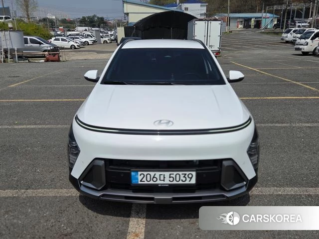 Hyundai Kona (SX2) 2023 Белый из Кореи