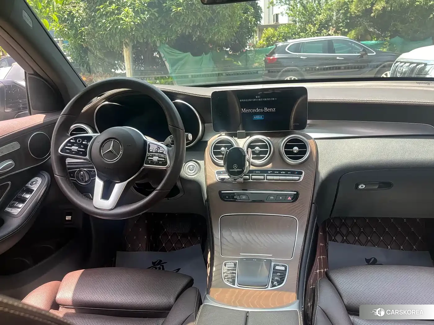 Mercedes-Benz GLC 2019 Silver/gray из Китая
