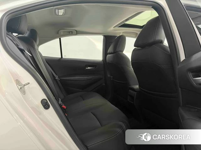 Toyota Corolla 2022 Белый из Китая