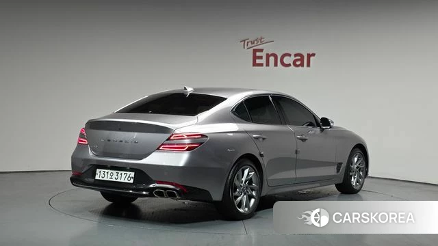 Genesis The New G70 2022 Серебристо-серый из Кореи
