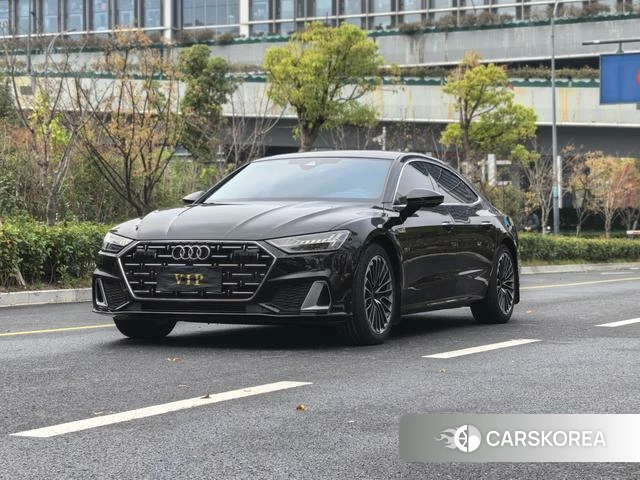 Audi A7L 2024 Черный из Китая