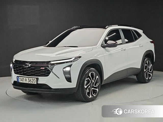 Chevrolet (GM Daewoo) Trax Crossover 2024 Белый из Кореи