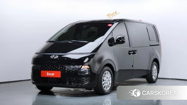 Hyundai Staria 2023 Черный из Кореи