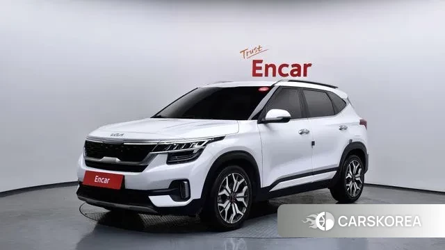 Kia Seltos 2022 Белый из Кореи