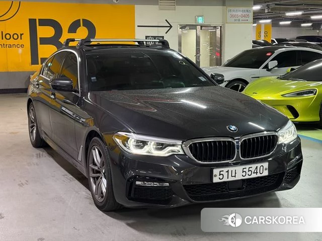 BMW 5 Series (G30) 2018 Серый из Кореи