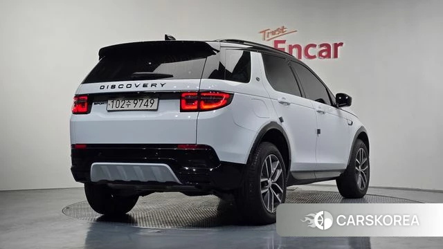 Land Rover Discovery Sports 2nd Generation 2024 Белый из Кореи