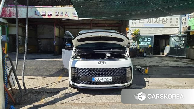 Hyundai Staria 2024 Белый из Кореи