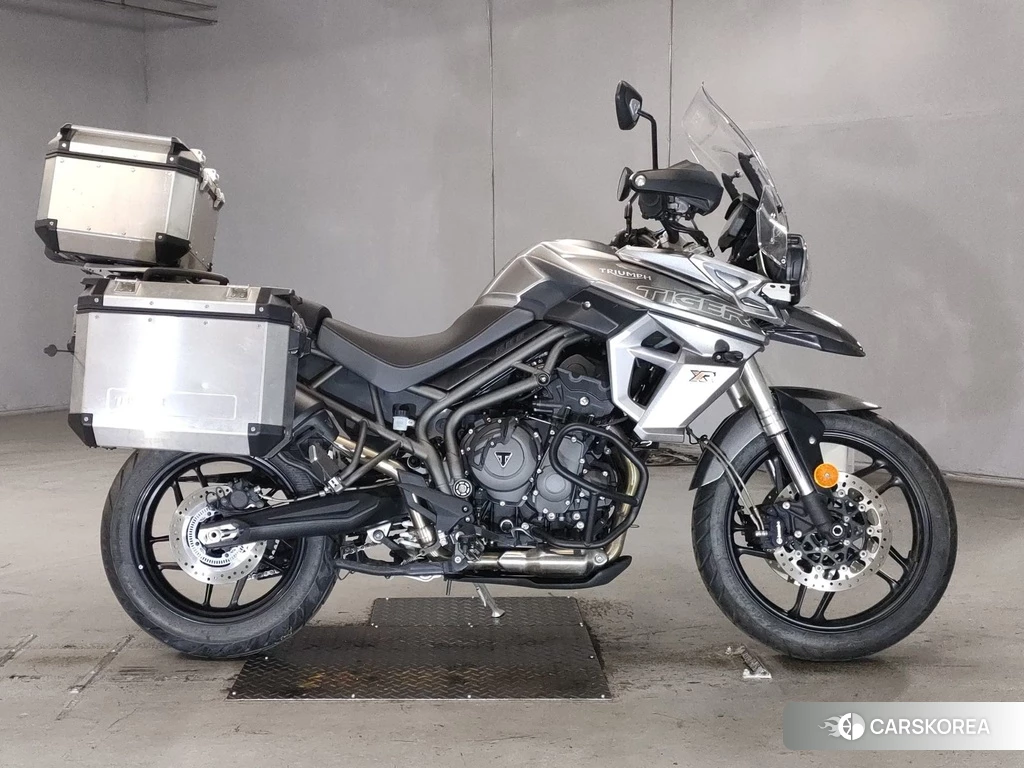 Проданный Triumph TIGER 800XRT 2019 из Японии, фото 2