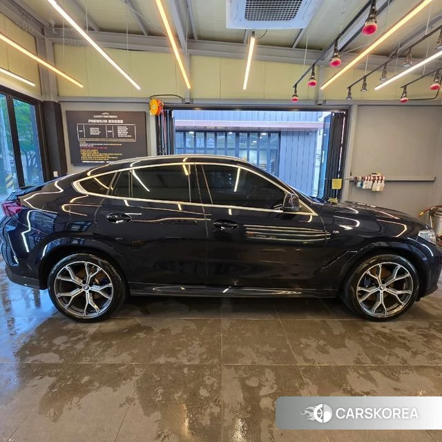 BMW X6 (G06) 2023 Синий из Кореи