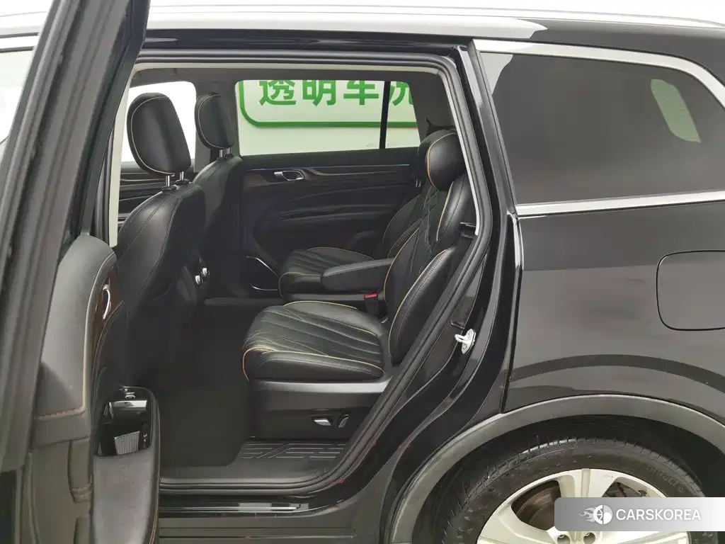 Ford Lingyu 2022 Черный из Китая