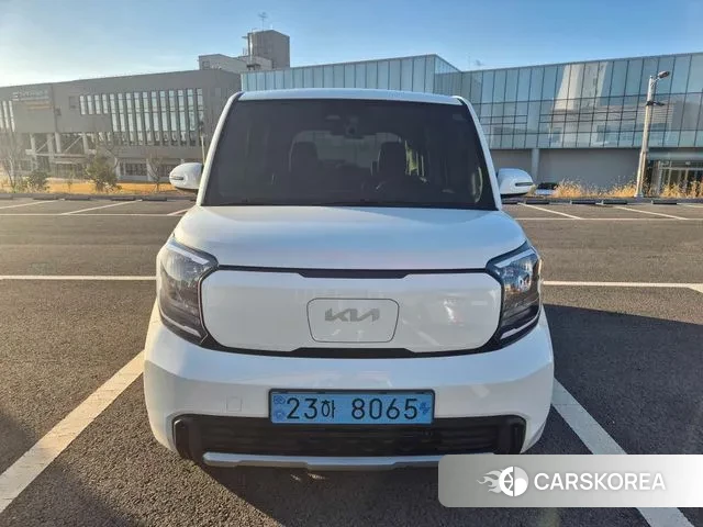 Kia The New Kia Ray EV 2023 Белый из Кореи
