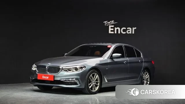 BMW 5 Series (G30) 2018 Серый из Кореи