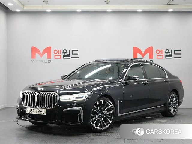 BMW 7 Series (G11) 2020 Черный из Кореи