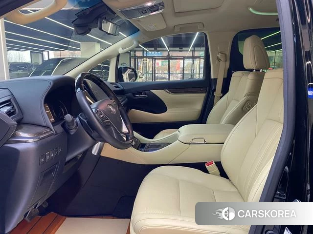 Toyota Wilfa 2022 Черный из Китая
