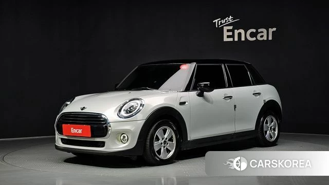 Mini Cooper 2020 Серебряный из Кореи