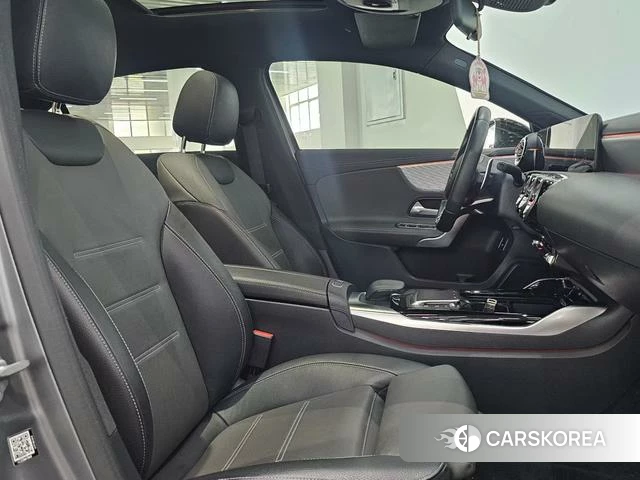 Mercedes-Benz Class A AMG 2023 Темно-серый из Китая