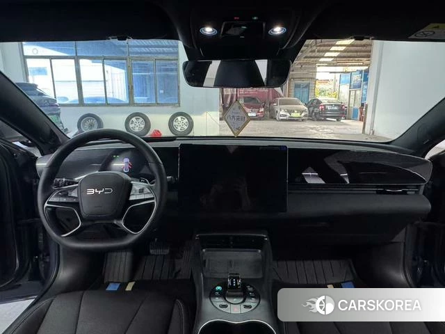 BYD seal 2025 Серебристо-серый из Китая