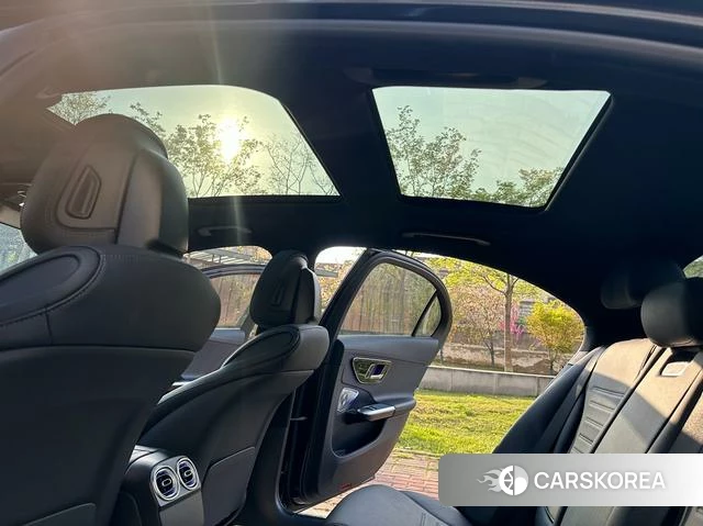 Mercedes-Benz Class C 2024 Темно-серый из Китая